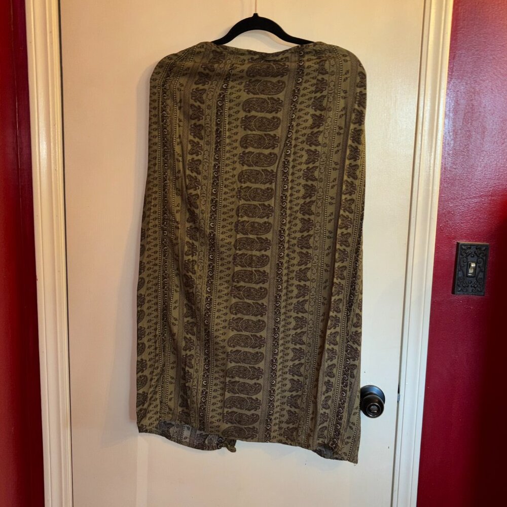 Vintage Passports of Pier 1 Imports Olive Green Paisley Wrap Midi Skirt - Picture 6 of 6